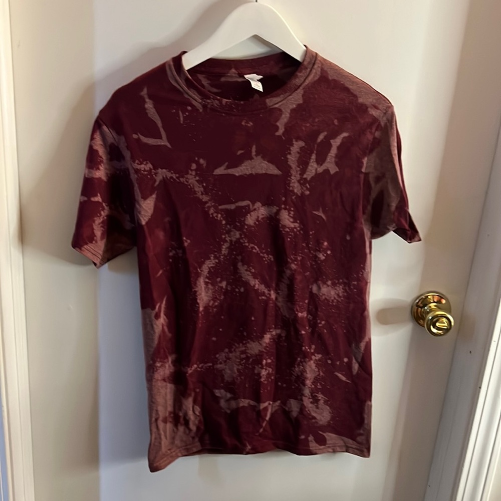 Maroon bleach tie dye